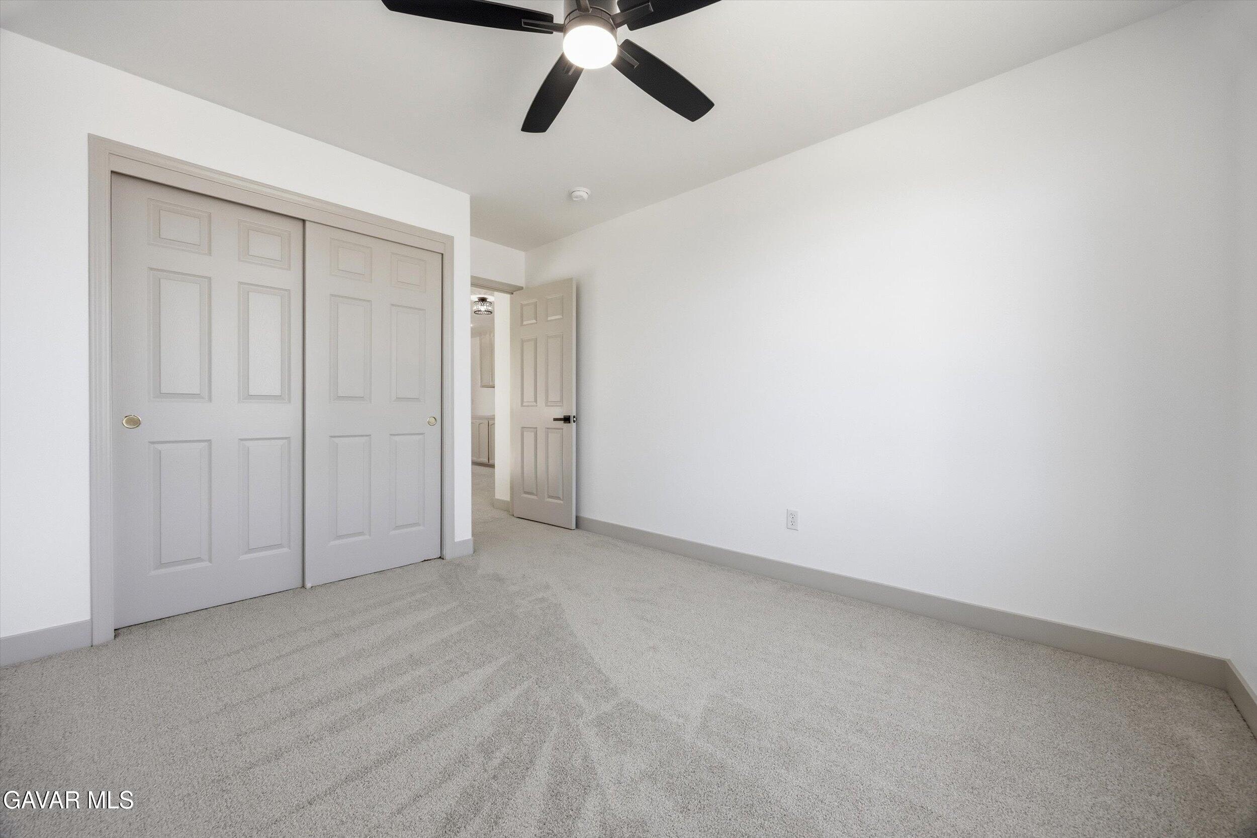 6105 Kettlerock Mountain Court