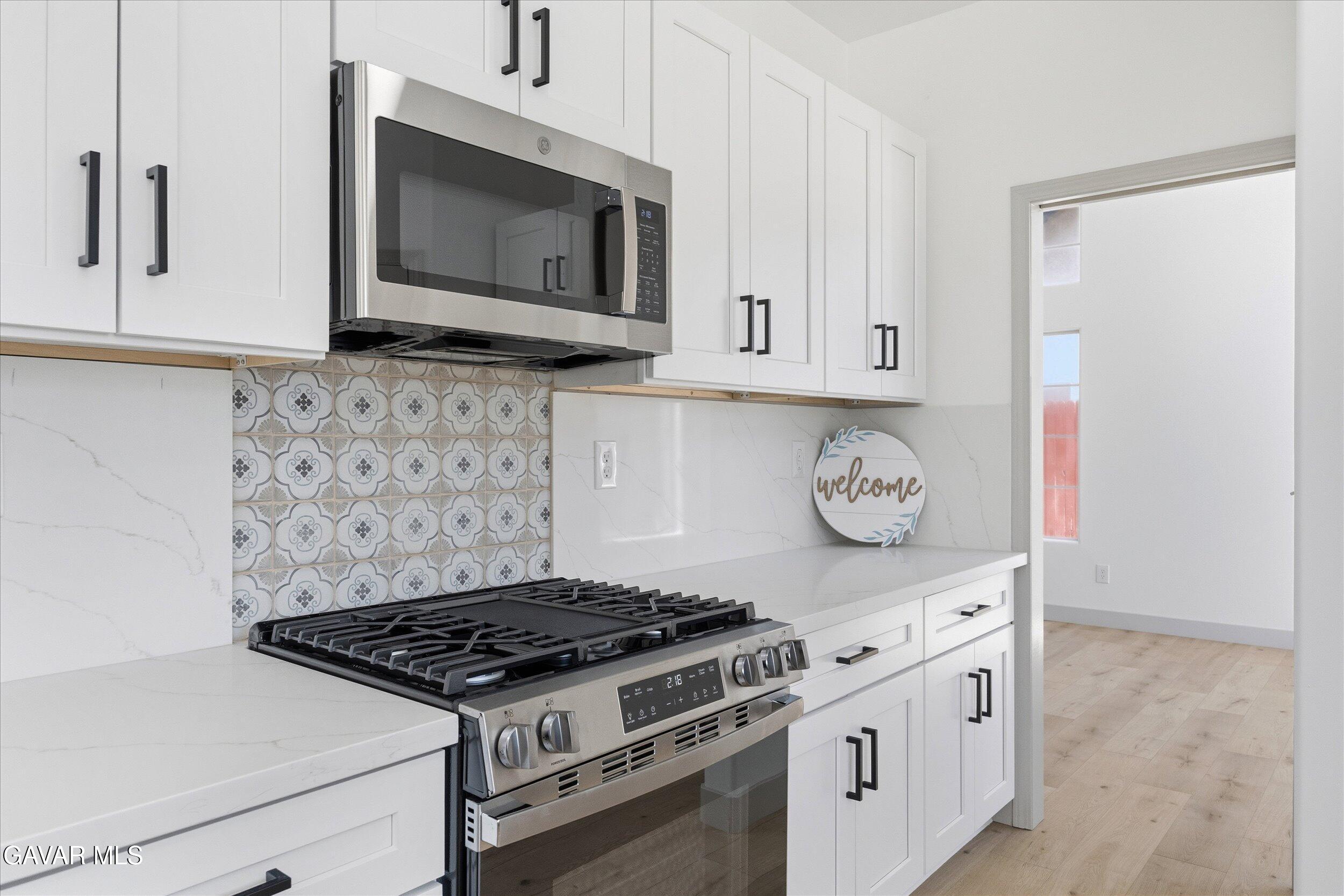 6105 Kettlerock Mountain Court