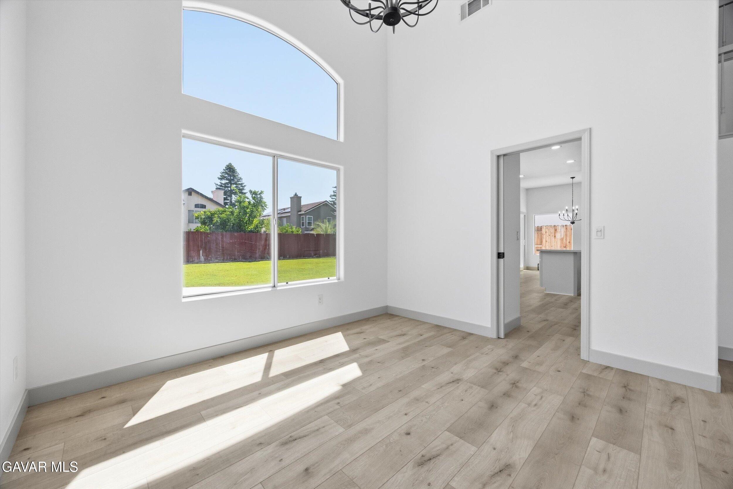 6105 Kettlerock Mountain Court
