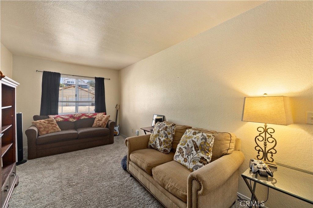 3243 Quarry Road