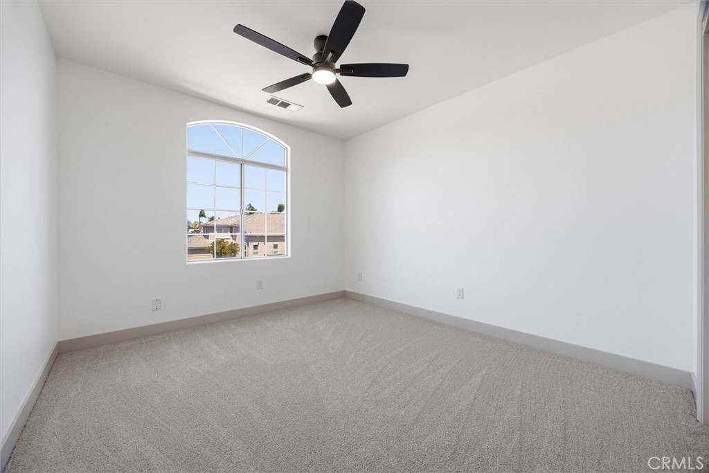 6105 Kettlerock Mountain Court