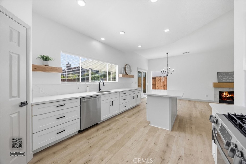 6105 Kettlerock Mountain Court
