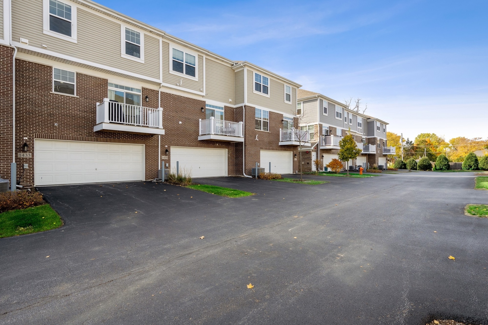 1433 N Charles Avenue