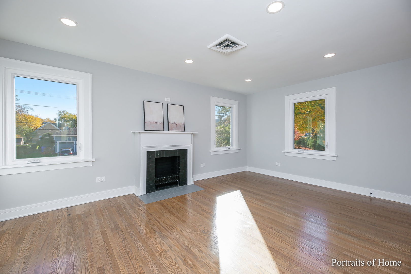 351 N Park Boulevard