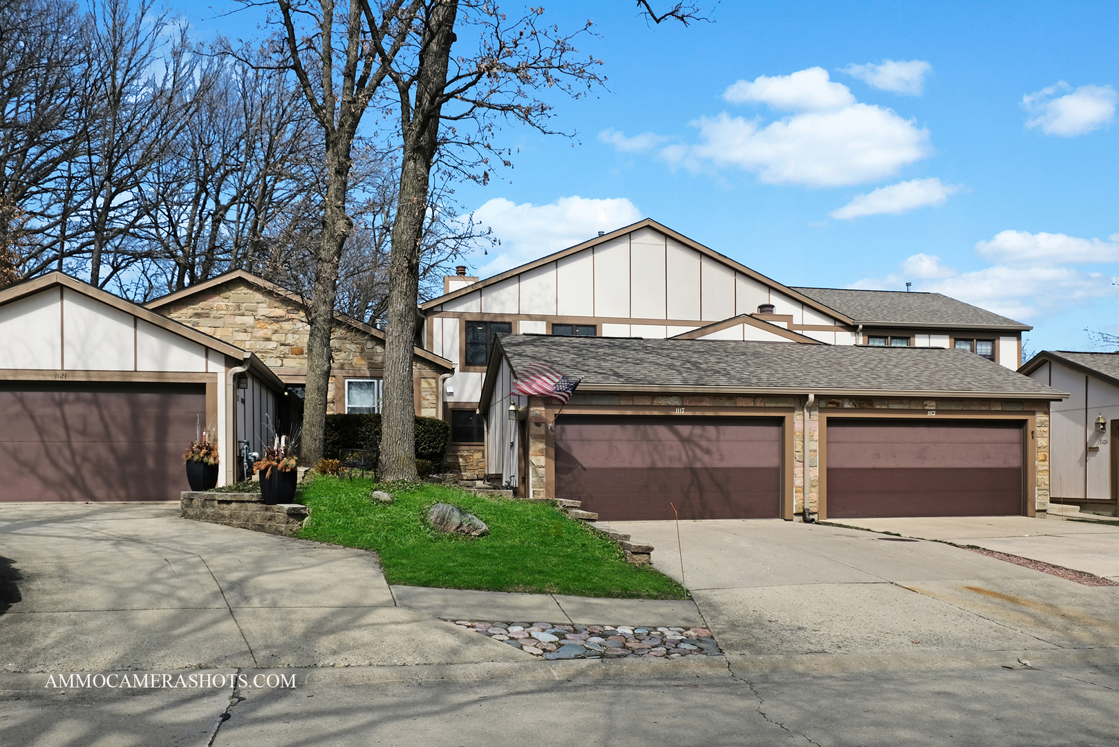 1117 Wheaton Oaks Drive