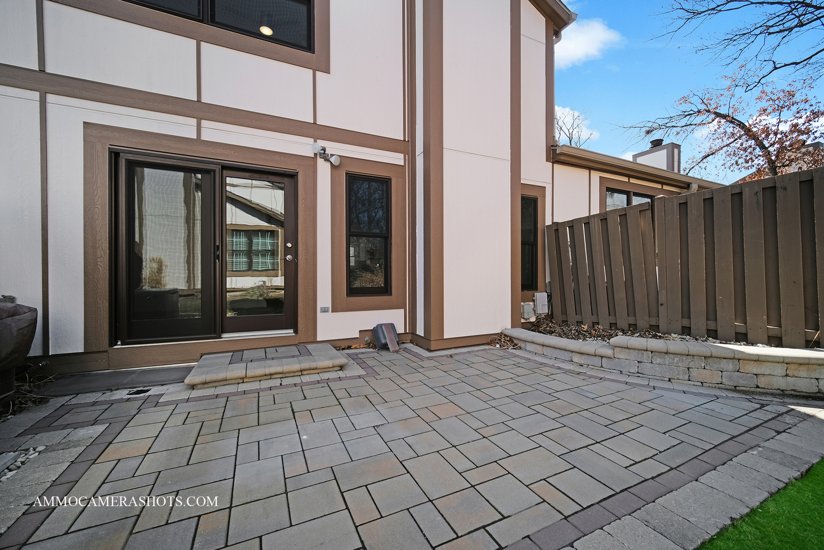 1117 Wheaton Oaks Drive