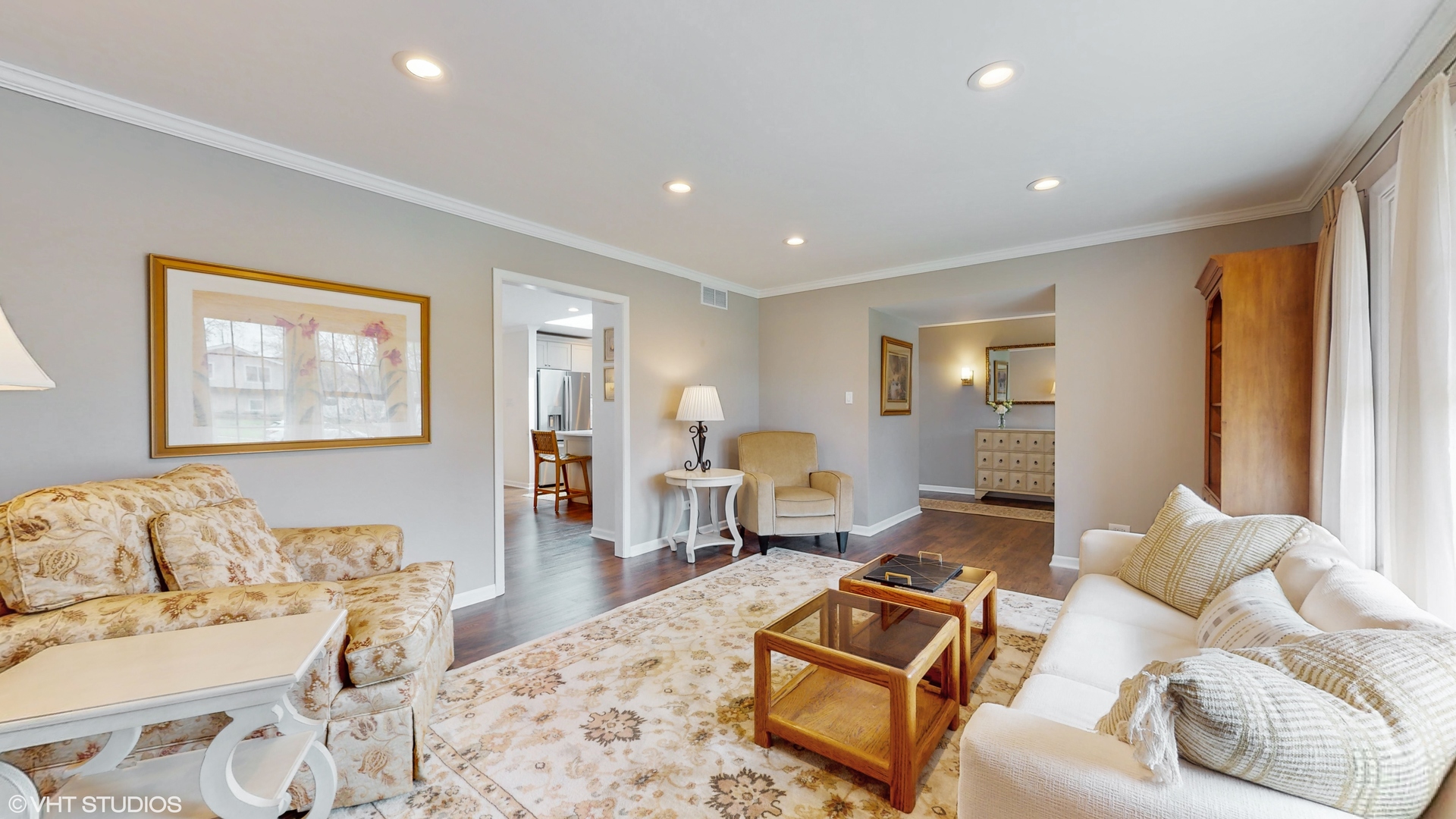 21W670 Buckingham Road W