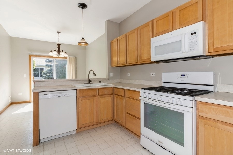 21520 W Empress Lane