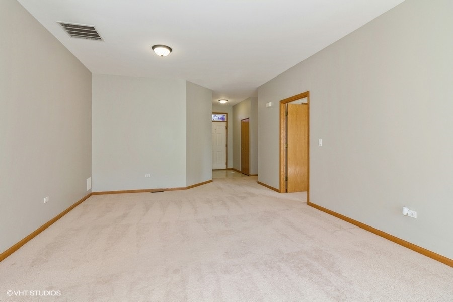 21520 W Empress Lane