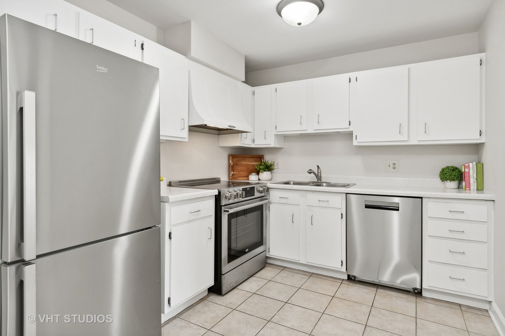 519 N Main Street Unit: 3BN