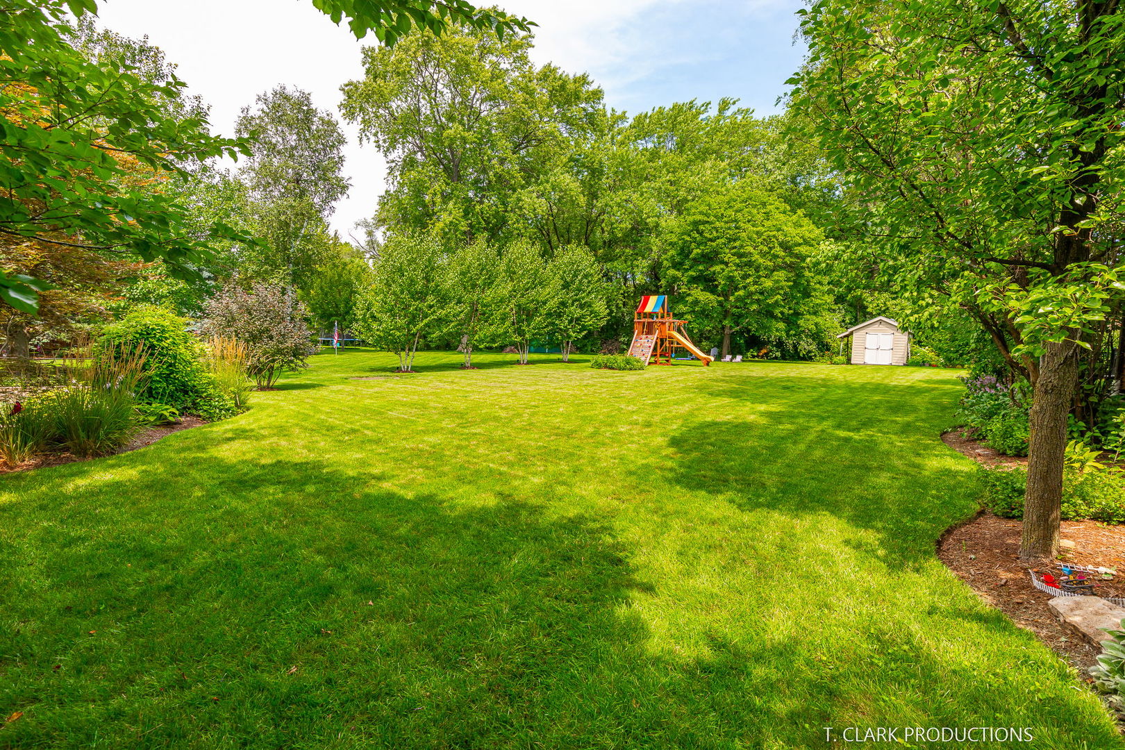 1419 E Forest Avenue