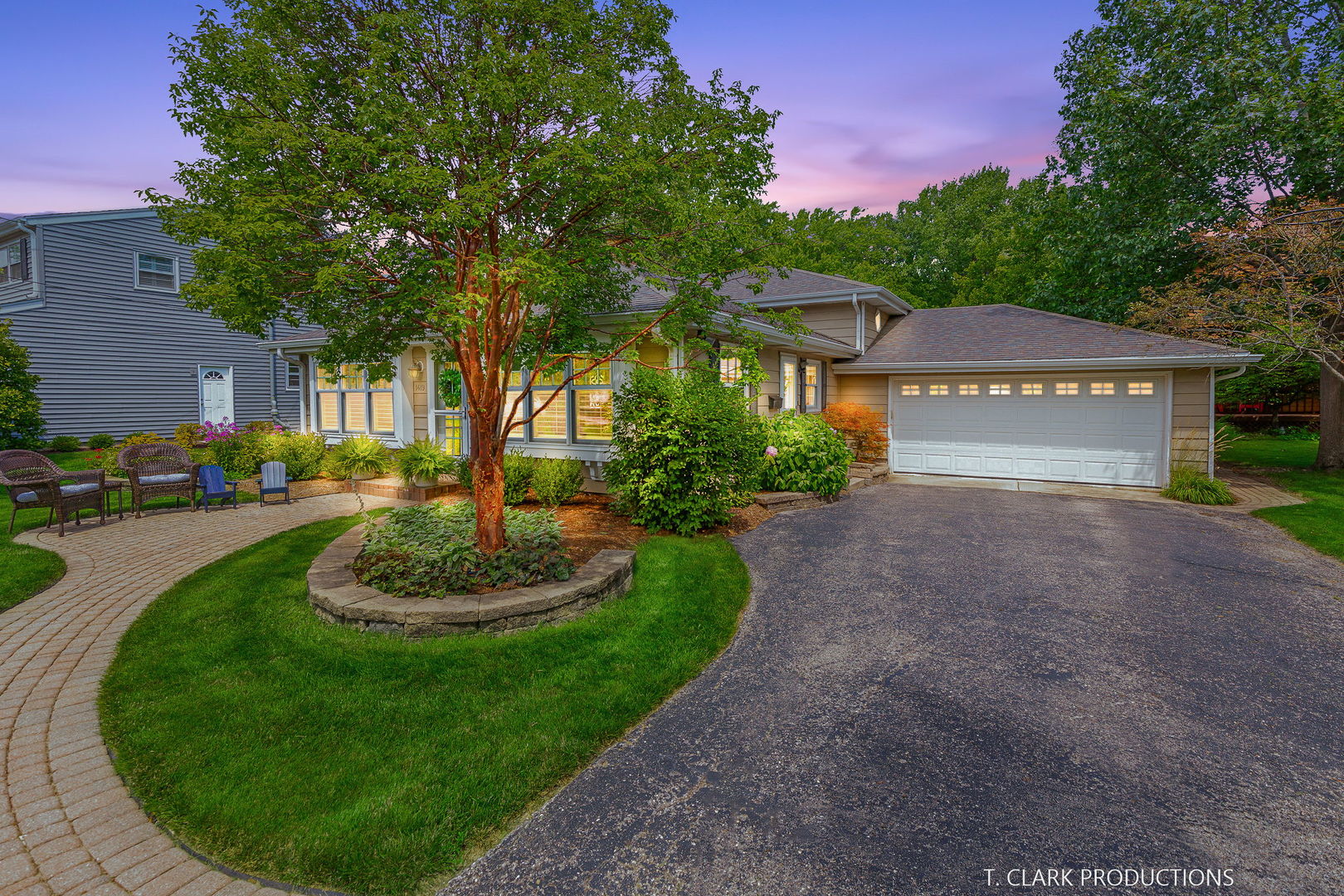 1419 E Forest Avenue