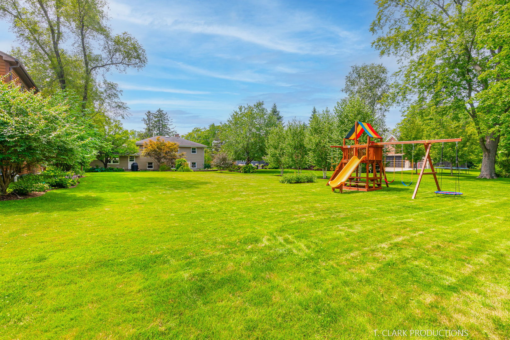 1419 E Forest Avenue