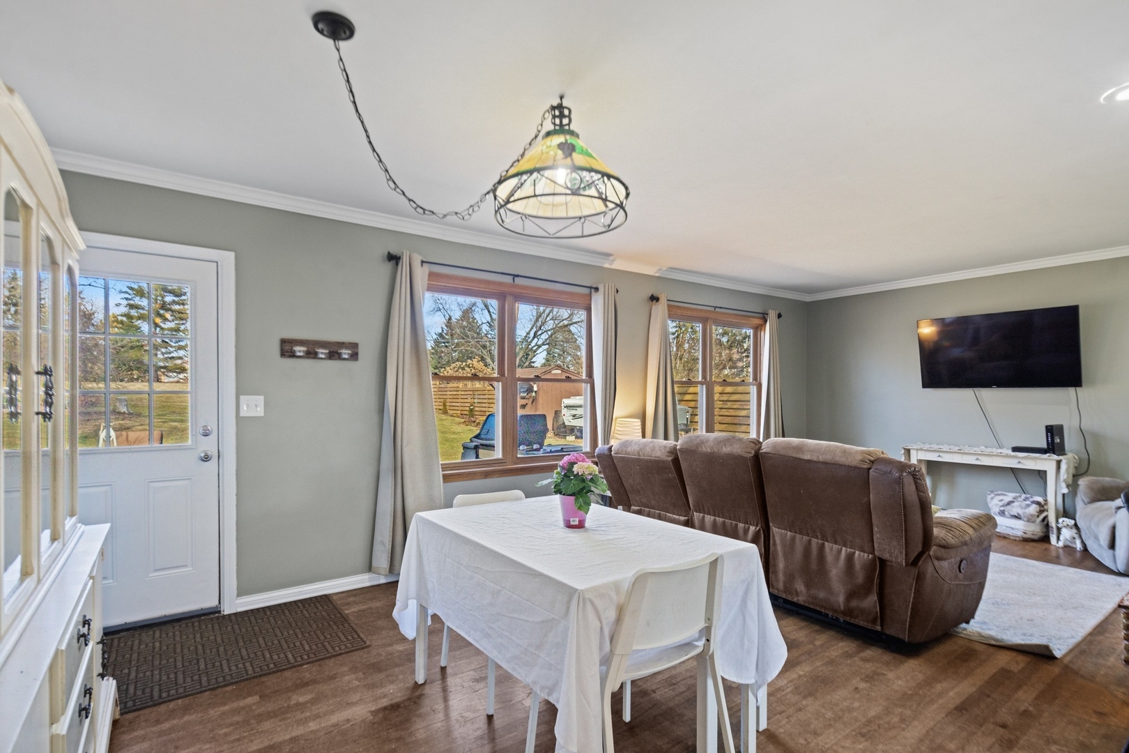 407 E Elm Street