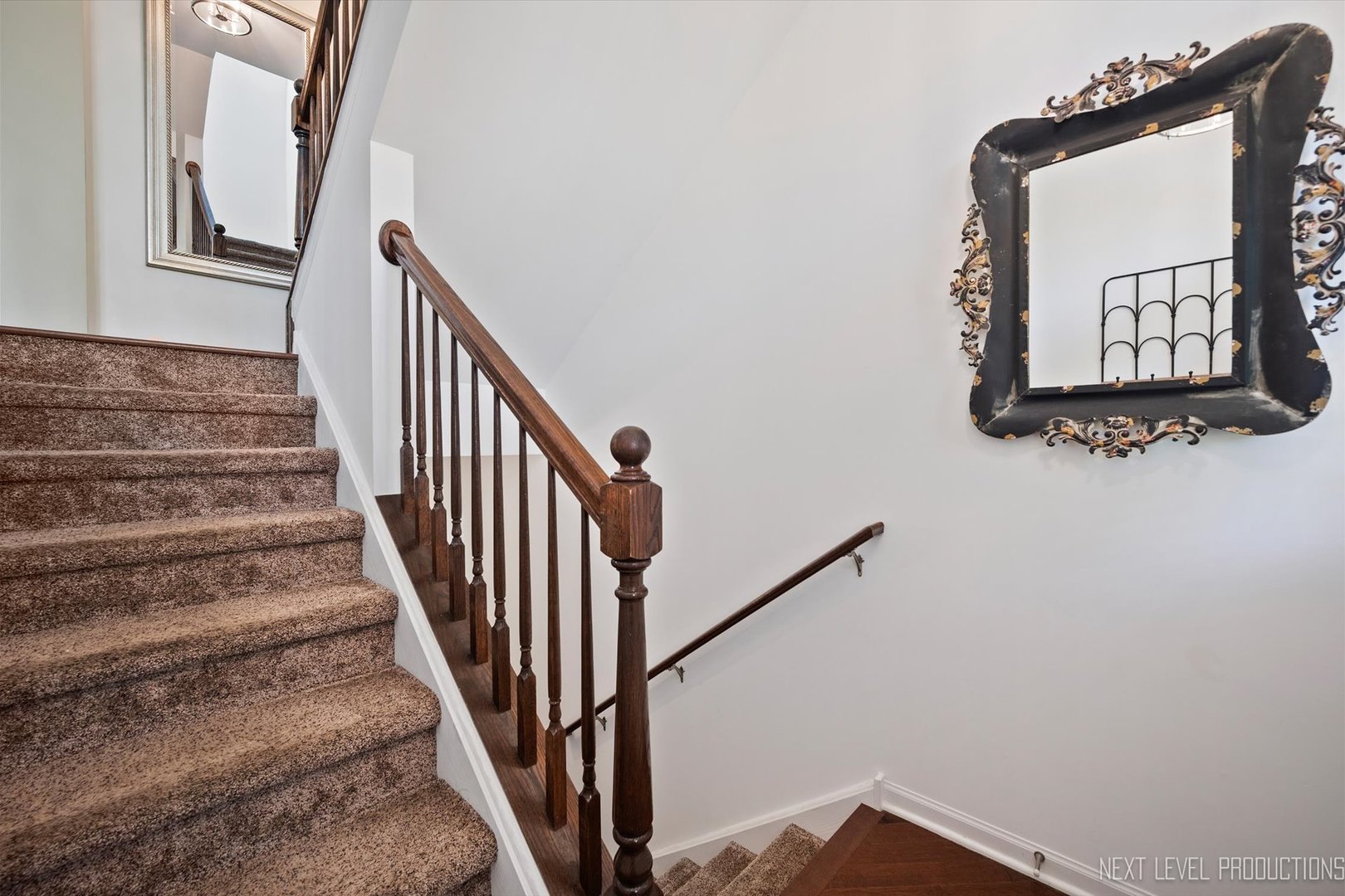 27W735 N Meadowview Drive