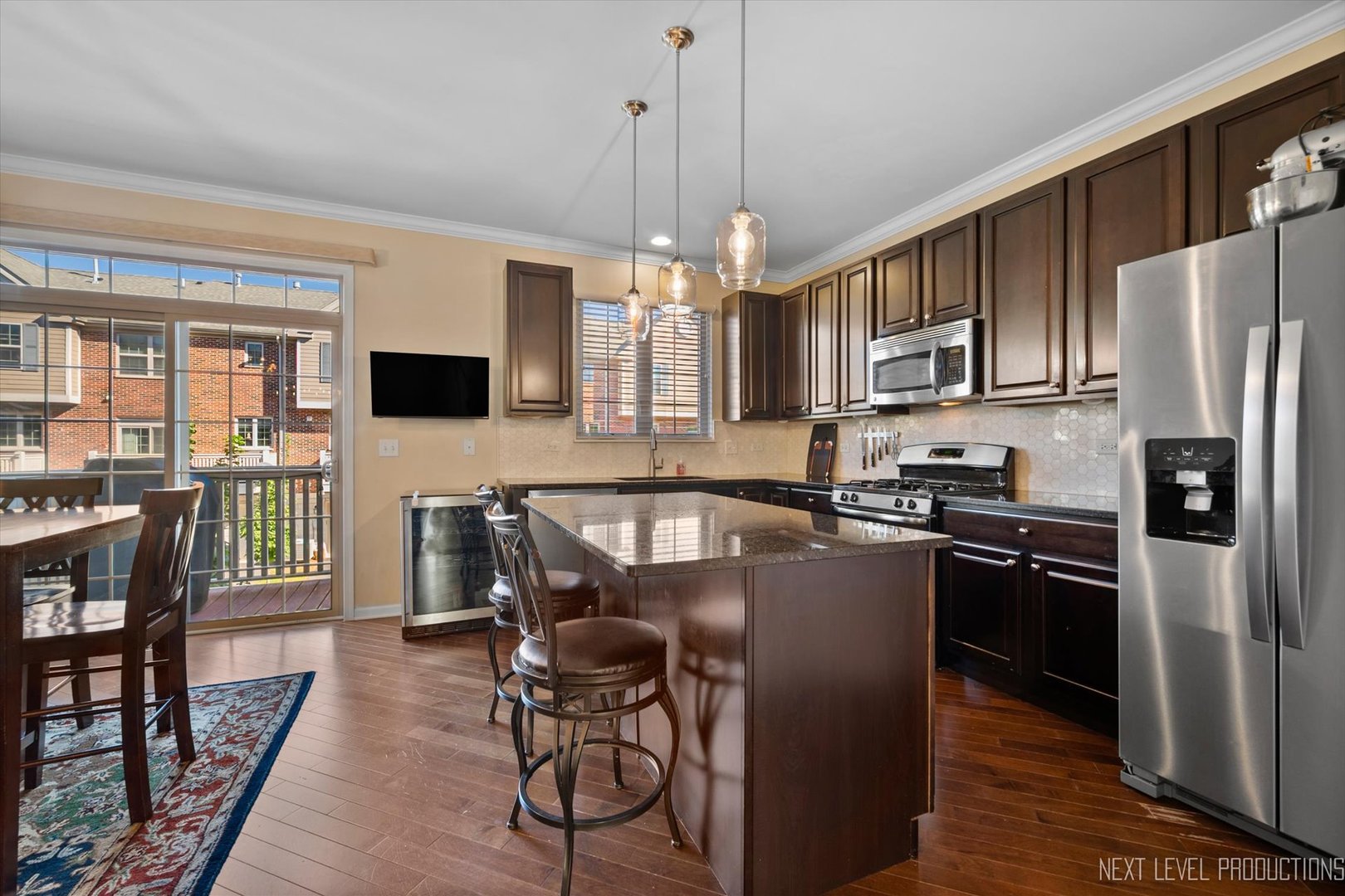 27W735 N Meadowview Drive