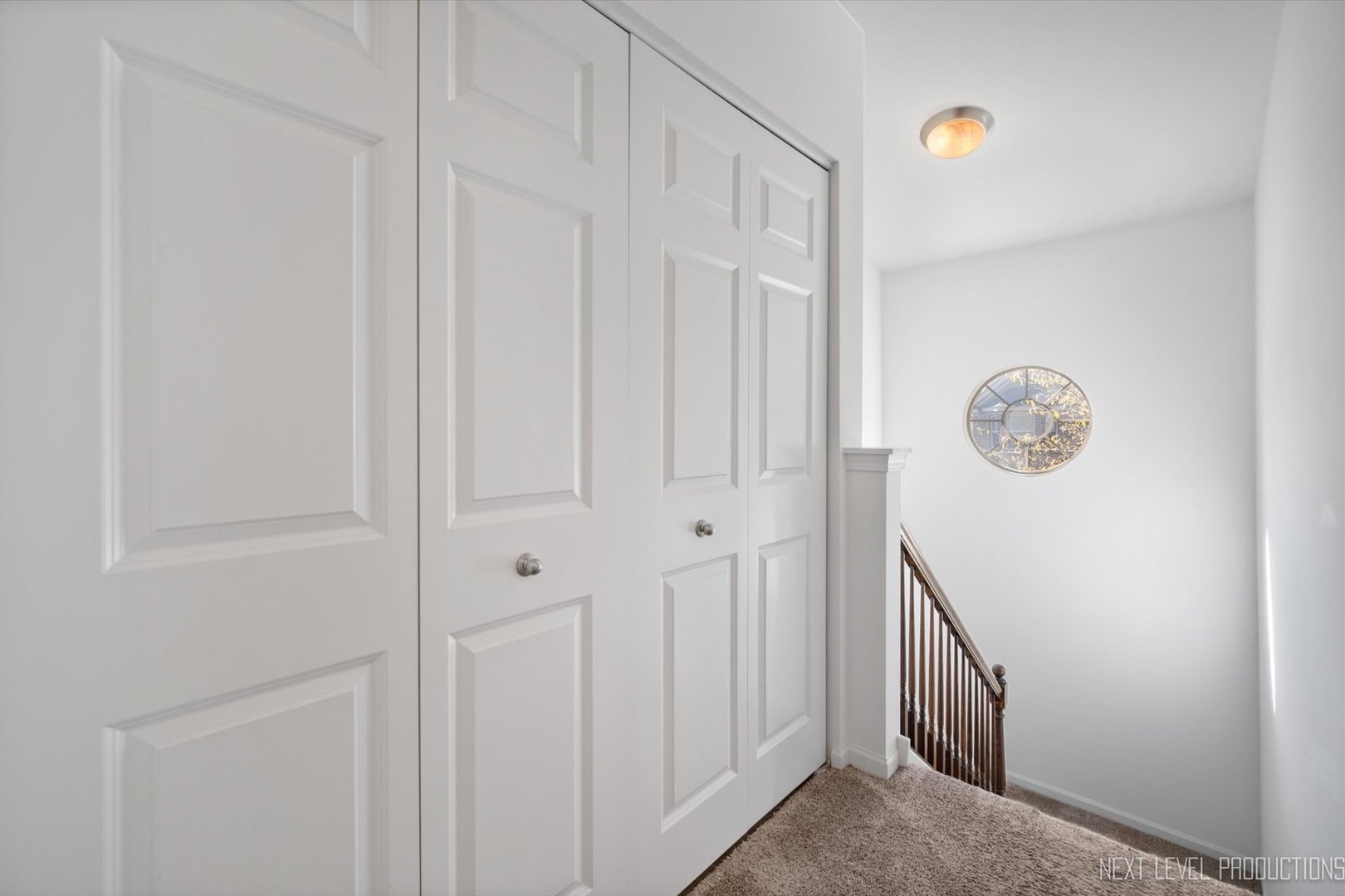 27W735 N Meadowview Drive