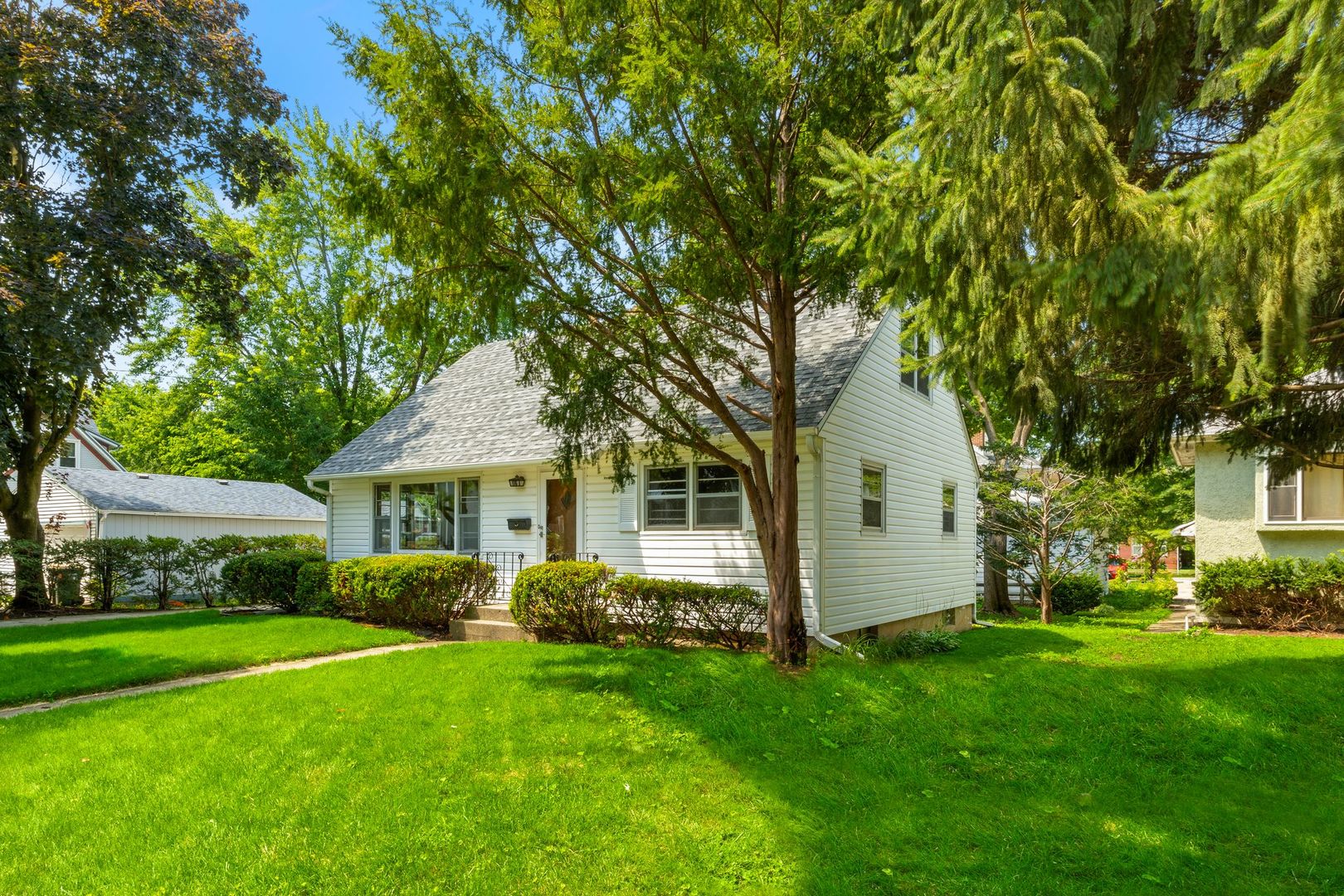 116 N Oakwood Avenue