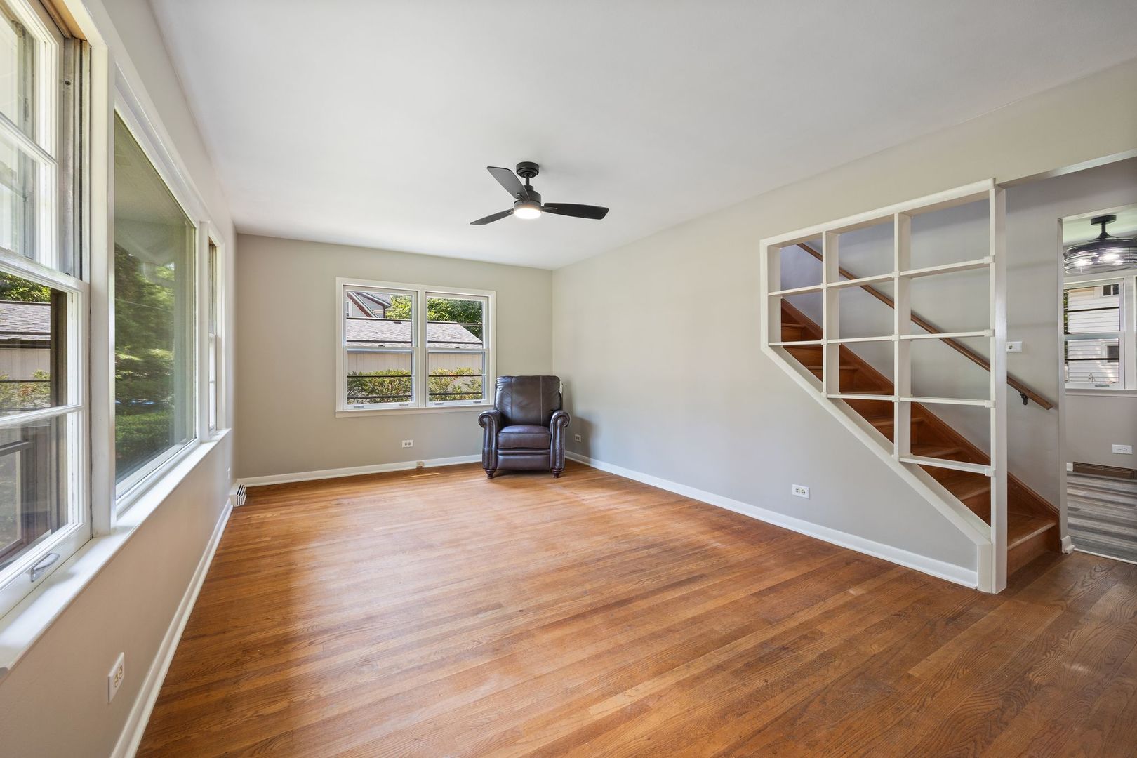 116 N Oakwood Avenue