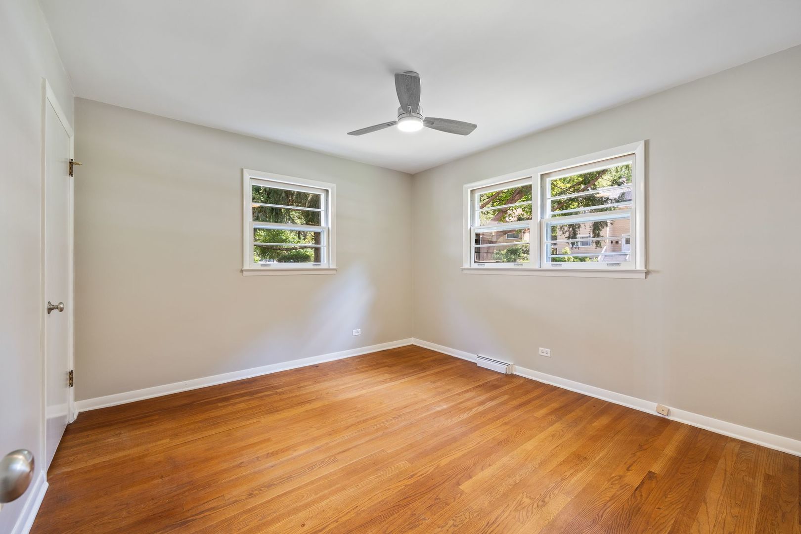 116 N Oakwood Avenue