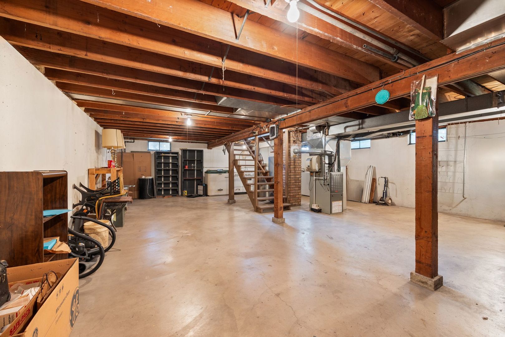 116 N Oakwood Avenue