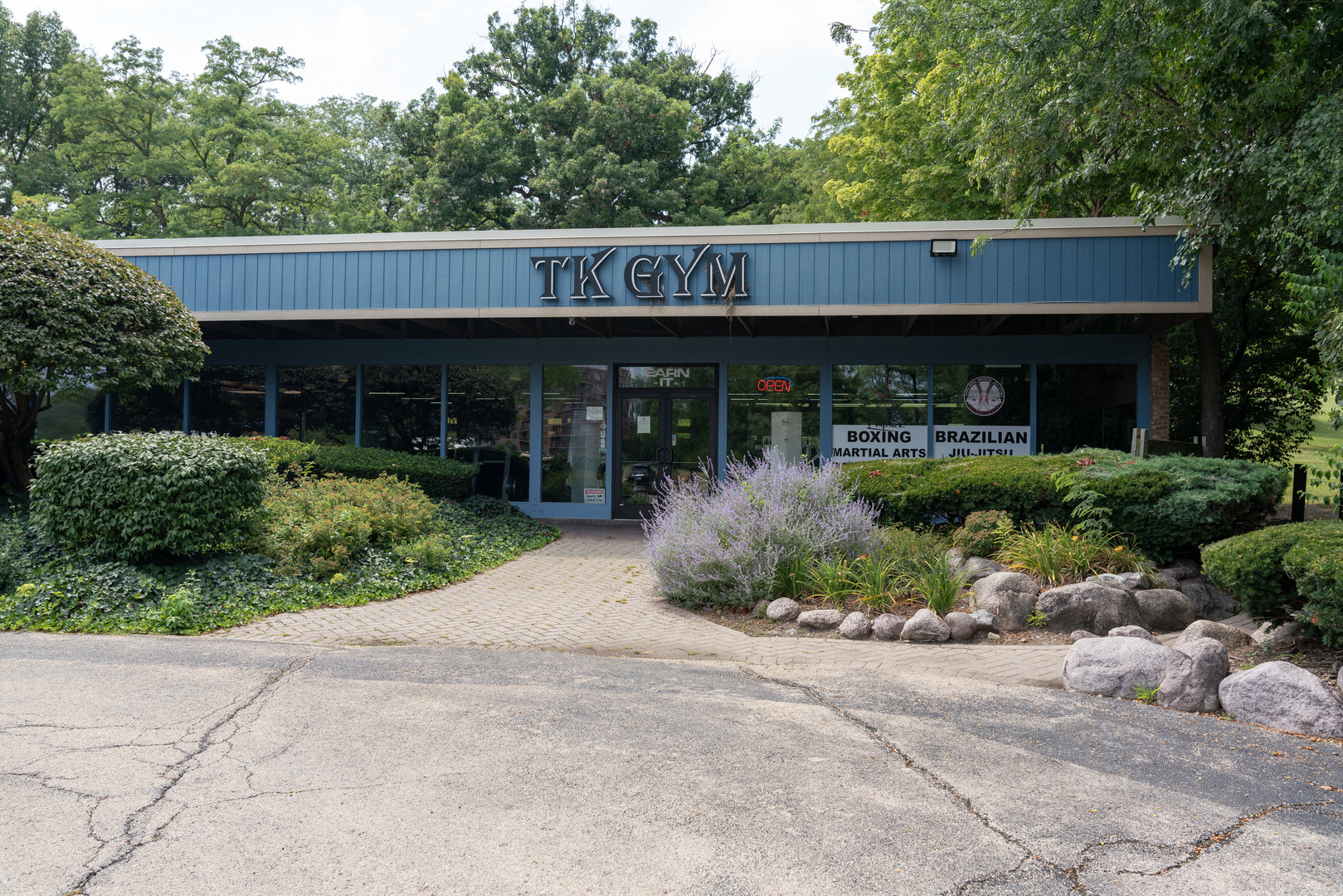 5880 Forest View Road Unit: F