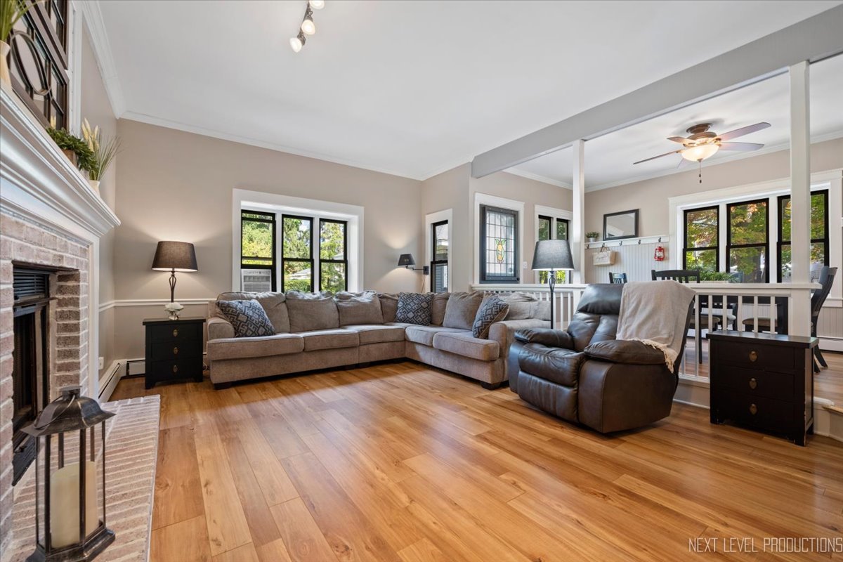 431 E Washington Street