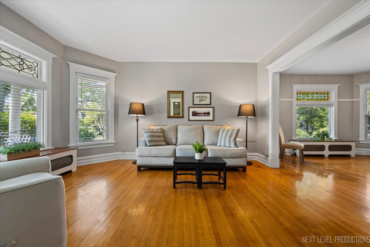 431 E Washington Street