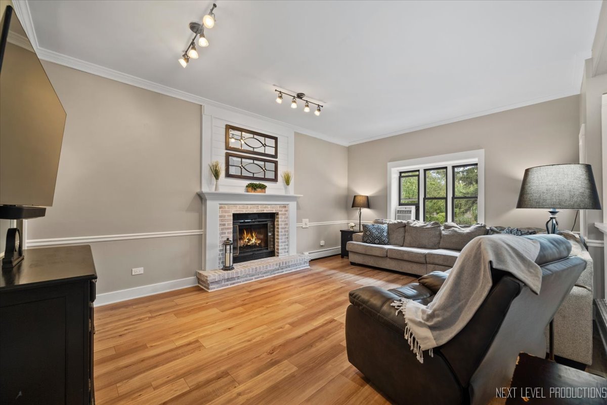 431 E Washington Street