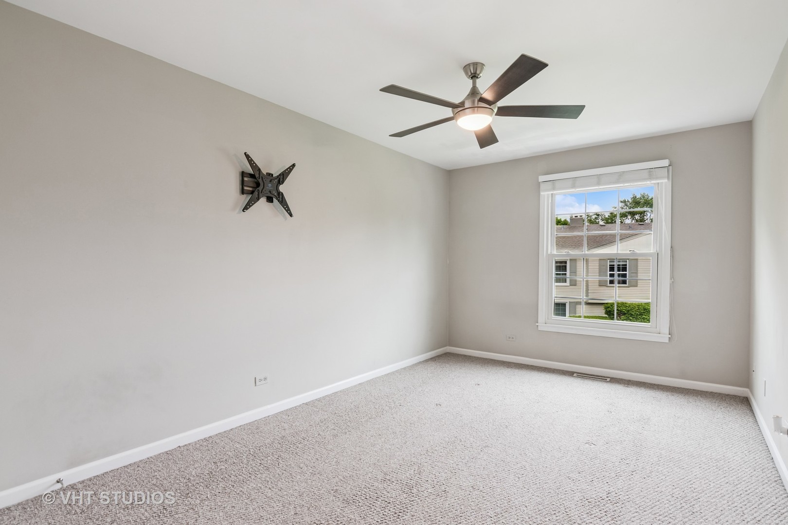 1679 Williamsburg Court Unit: C