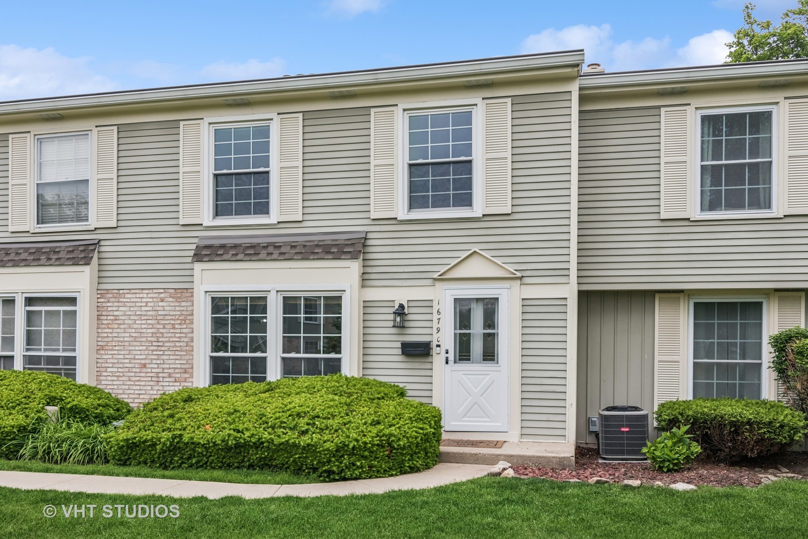 1679 Williamsburg Court Unit: C