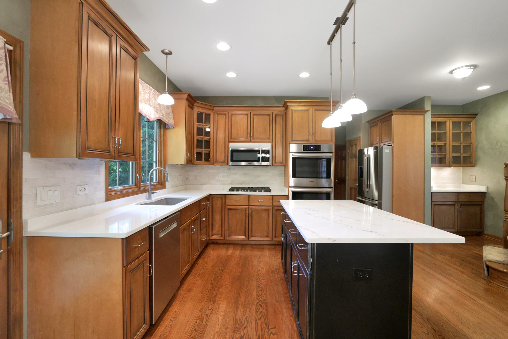 28W624 Berkshire Road