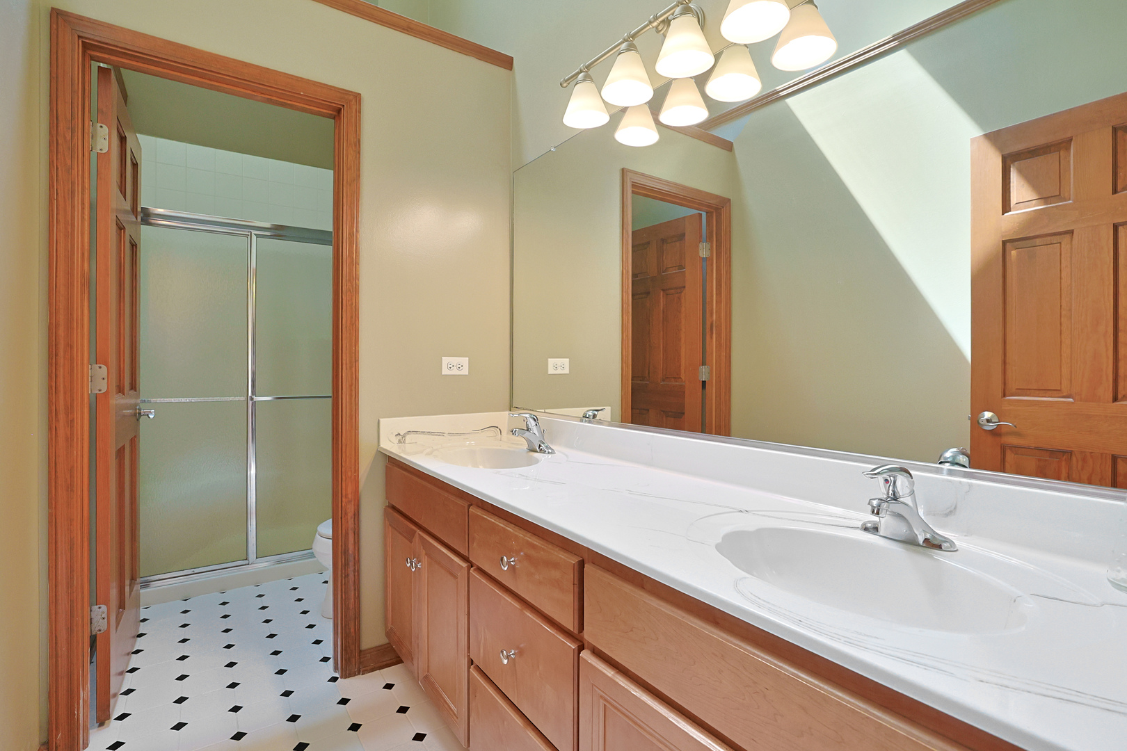 28W624 Berkshire Road