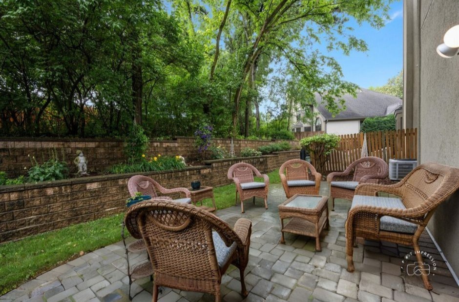 1242 Hobson Oaks Drive