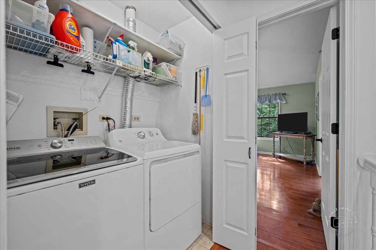 1242 Hobson Oaks Drive