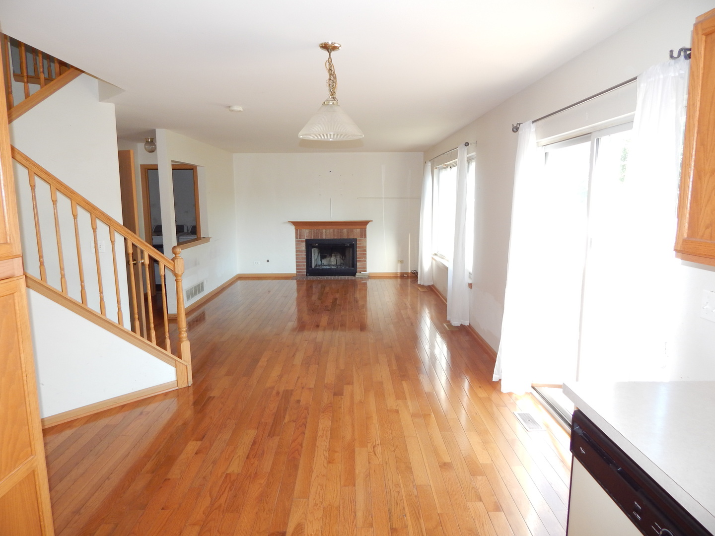 2800 E BRIDLEWAY Court