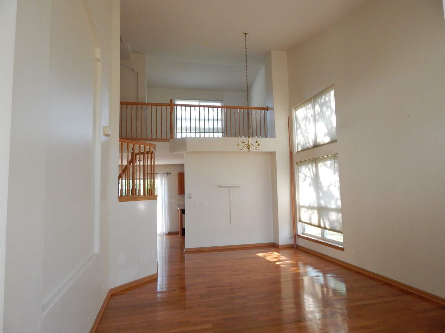 2800 E BRIDLEWAY Court