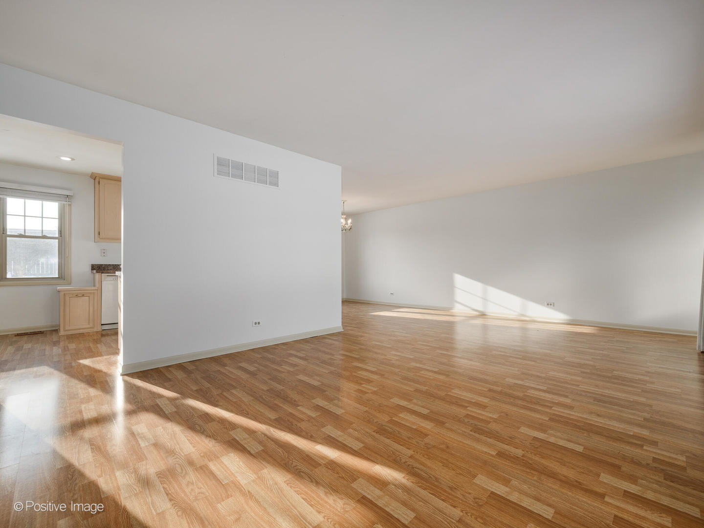 24W681 Woodcrest Drive