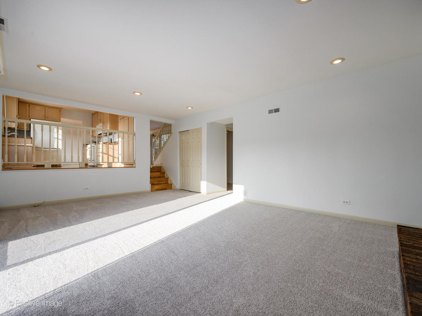 24W681 Woodcrest Drive