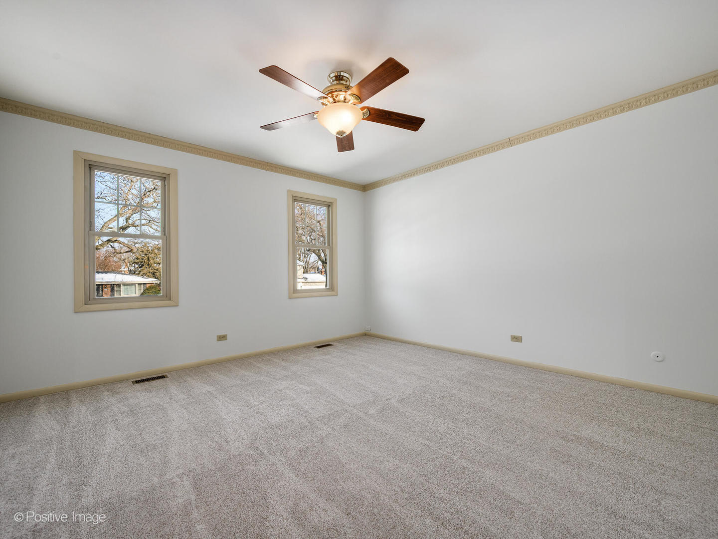 24W681 Woodcrest Drive