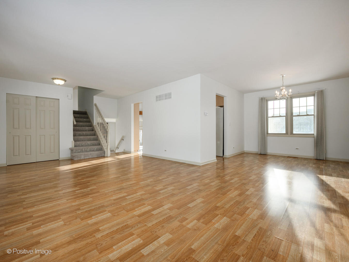 24W681 Woodcrest Drive