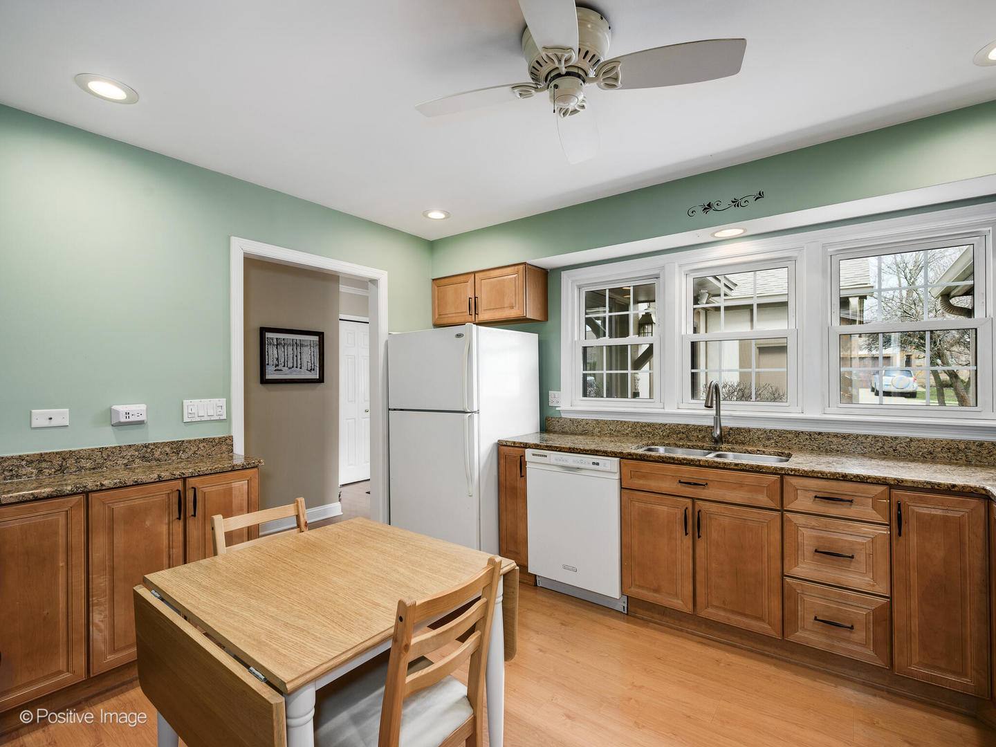 1150 Oakview Drive