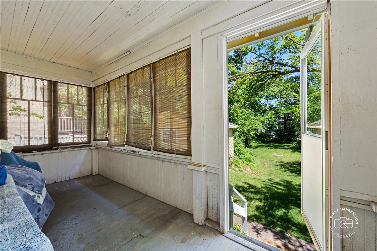 285 Forest Avenue