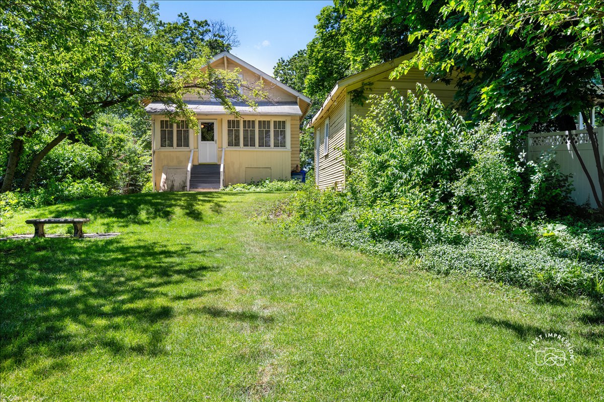285 Forest Avenue