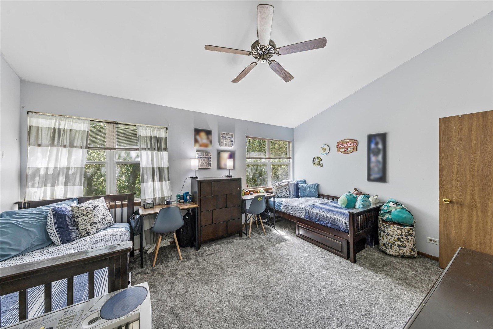 1375 Ridgefield Circle Unit: 1375
