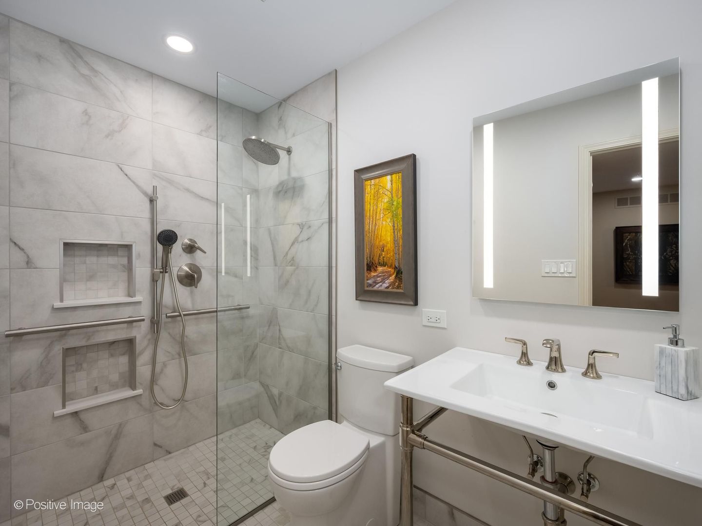 1049 Wheaton Oaks Drive