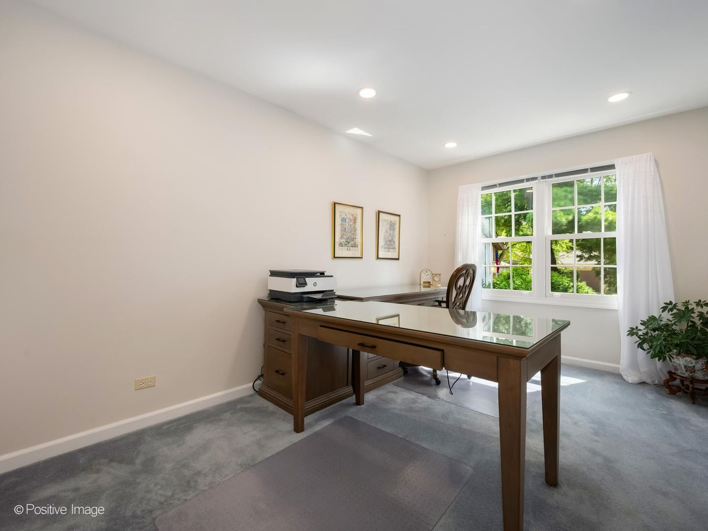 1049 Wheaton Oaks Drive
