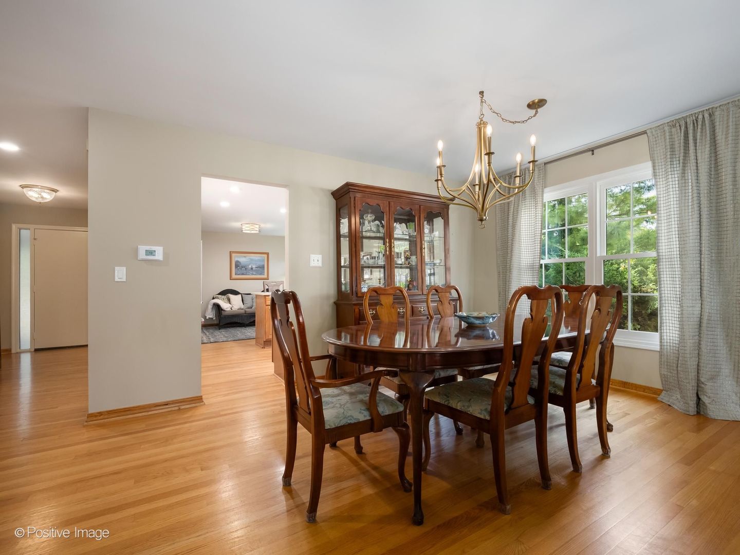 1049 Wheaton Oaks Drive