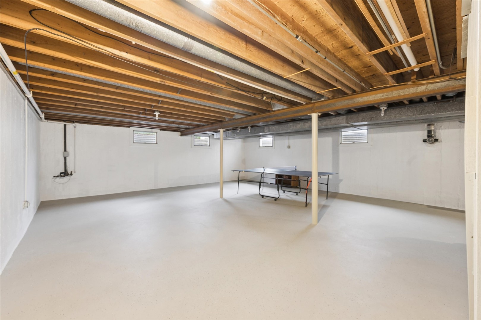 2S380 Golfview Drive