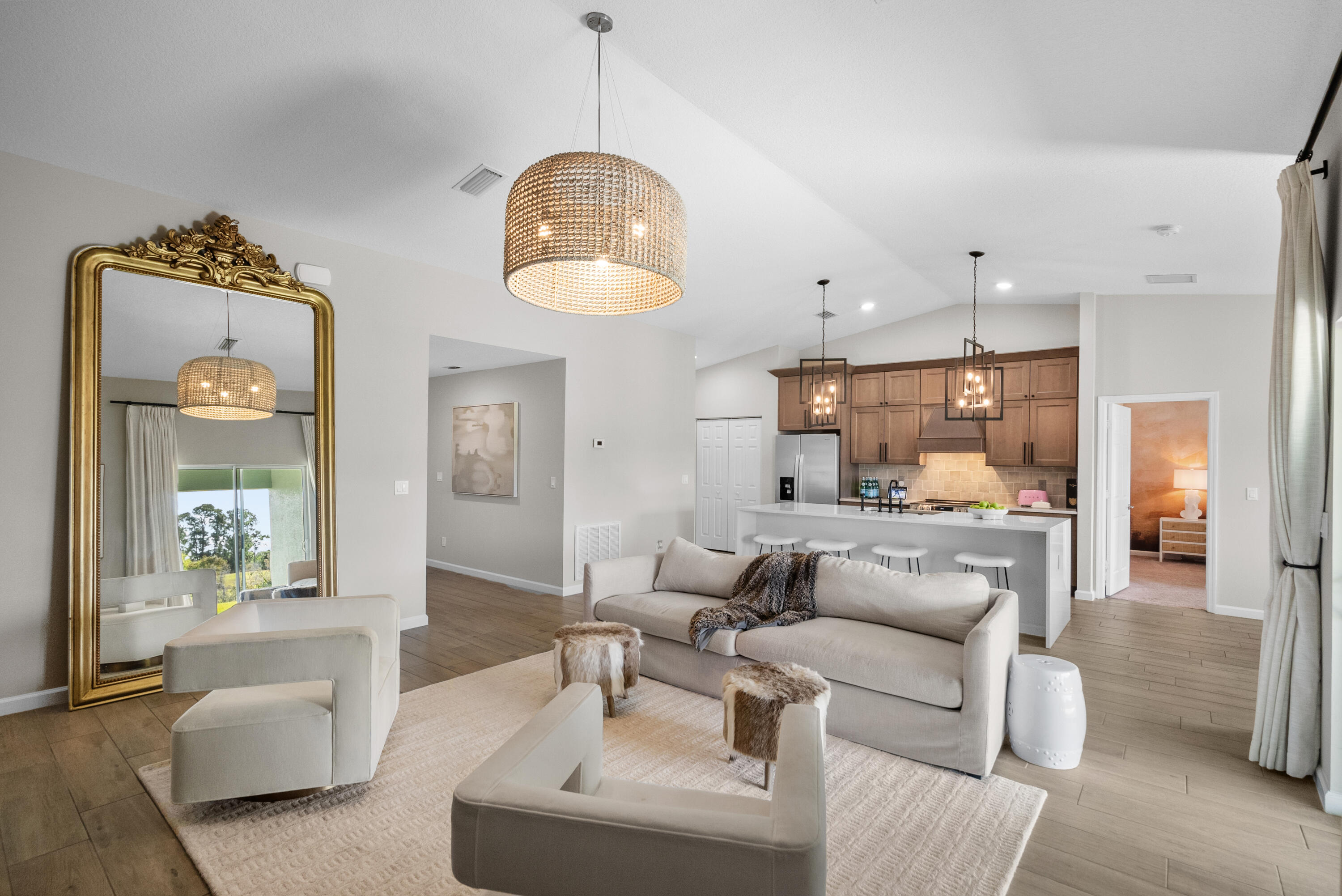 6207 NW West Deville Circle